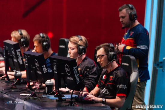 只是一时的 只是一时的