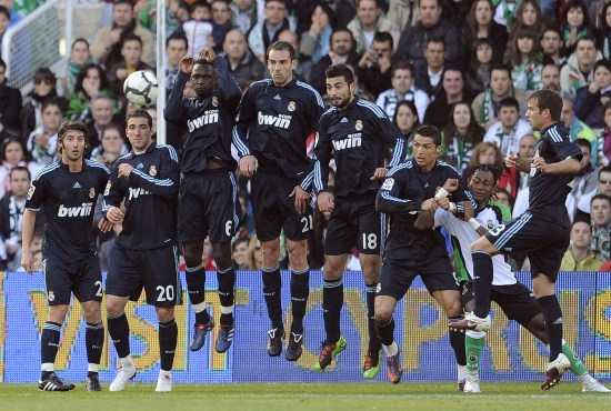 出手被分散 出手被分散